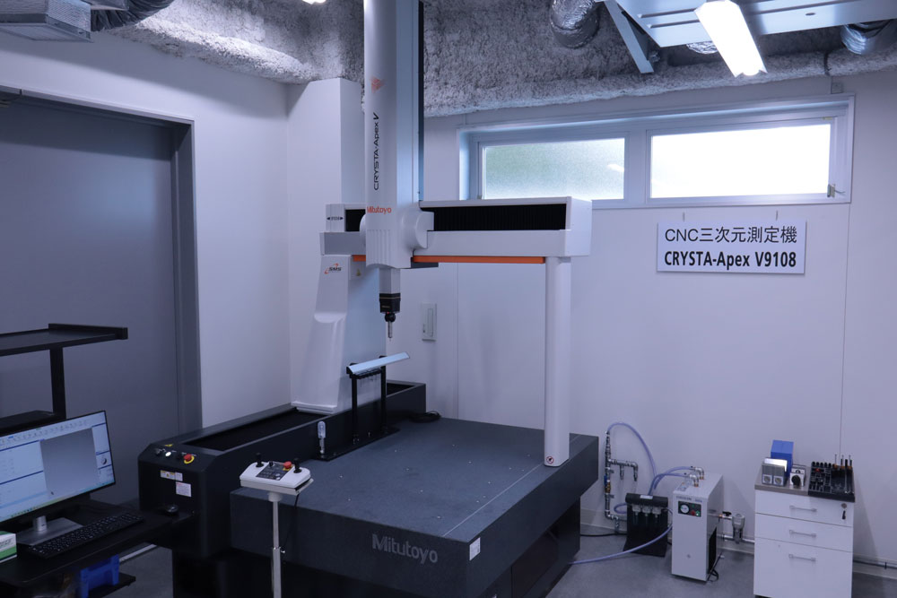 CNC 三次元測定機 Crysta-Apex V9108